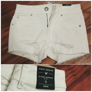 American Eagle Outfitters sz 0 white jean shorts